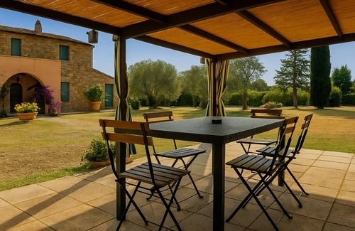 Suvereto Apartment | Oleandro Della Vivaldina, Suvereto