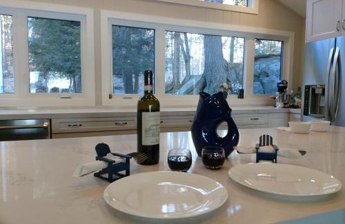 Minett House | Olga's Lake House