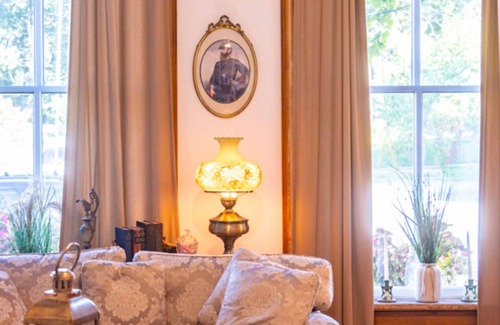 Gettysburg Bed & Breakfast | Olinger Suite in charming Olinger House B&B in historical, downtown Gettysburg.