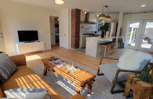 North Charleston House | Olive Branch Cottage, Historic Park Circle, Nearby Restaurants, Breweries & Bars