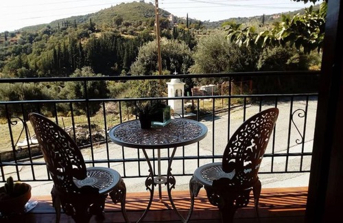 Nafpaktos Ski Chalet | Olive Grove Chalet