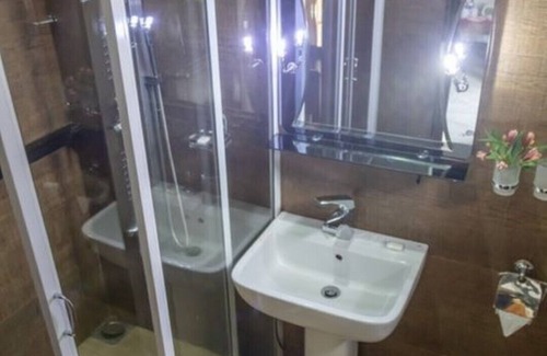 Nuwara Eliya Apartment | Olive Park Villas - Deluxe Suite 1