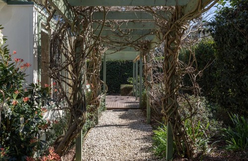 Windermere Cottage | Olive's Cottage - Superb Tamar Views