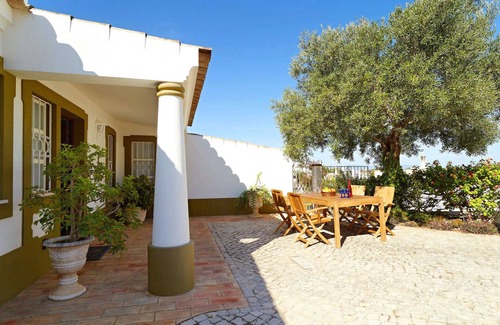 Albufeira Villa | Oliveira - Two Bedroom Villa, Sleeps 4