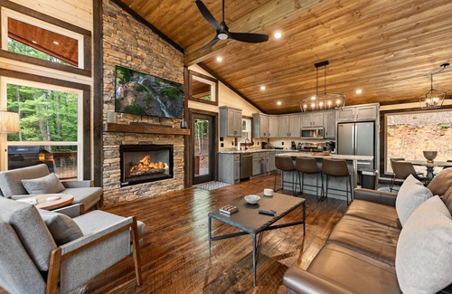 Cherry Log Cabin | Olivers Modern Twist- Cherry Log GA