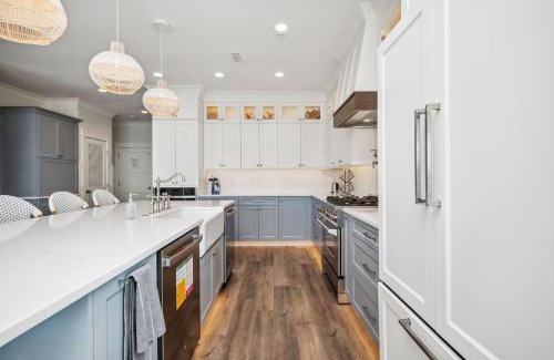 Long Beach House | Ollie's Point