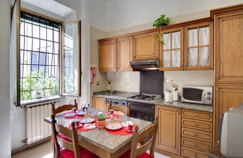 Salario Apartment | Oltre le Mura