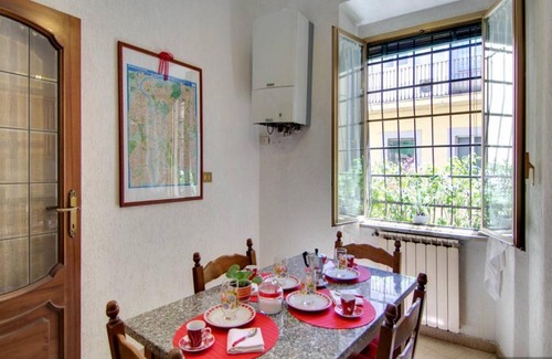 Salario Apartment | Oltre le Mura