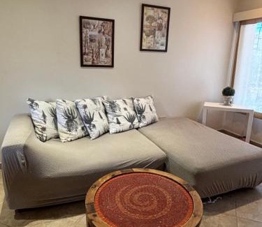 Windhoek House | Olympia de Fati