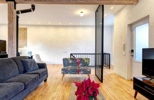 Viauville Apartment | Olympic Stadium - Biodôme - Close to Downtown