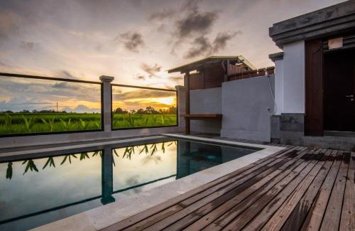 Kediri Hotel | Om Villas Kedungu