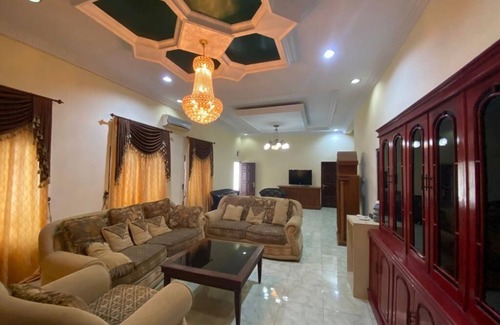 Sleman House | Omah Sawah Homestay