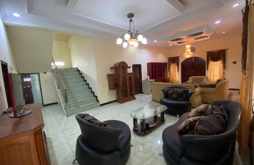 Sleman House | Omah Sawah Homestay