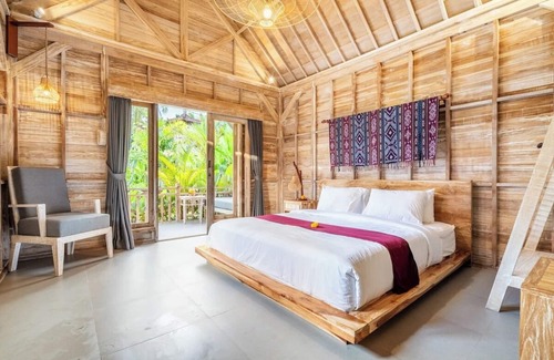 Mendoyo Bed & Breakfast | Omah Tiga Bali