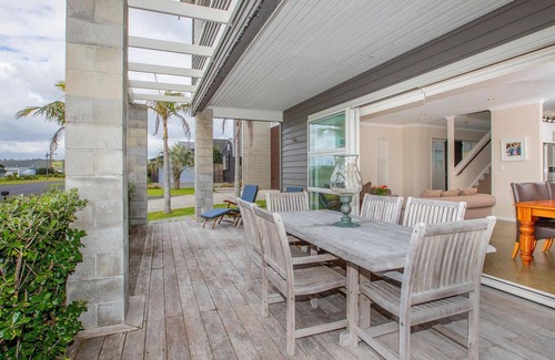 Omaha House | Omaha Stunning Beach House -Luxurious home