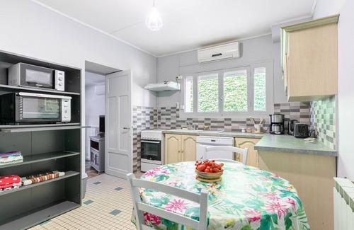 Le Pian-sur-Garonne House | Ombrelle - Maisonnette de campagne