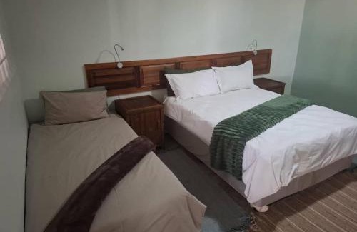 Outjo Cabin | Ombundja Game Ranch