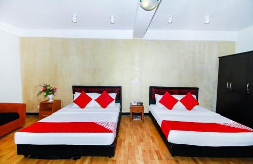 Wellawatta South Hotel | Omega Regency Colombo
