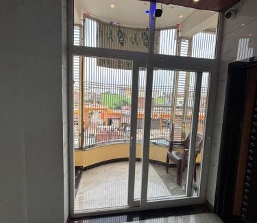 Faizabad House | Omji Spiritual Stays - Shri Char Bhuja Dham Ashram