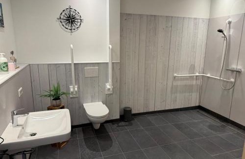 Olpe Apartment | Ommi Kese Opti See Suite Sauna Balkon