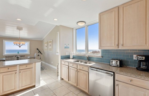 Fernandina Beach Condo | Omni Resort - Gorgeous Top Floor Penthouse with Oceanfront Views - Shipwatch!