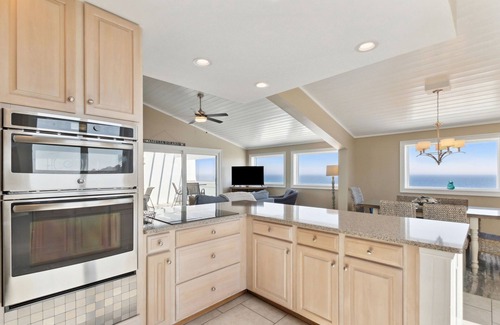 Fernandina Beach Condo | Omni Resort - Gorgeous Top Floor Penthouse with Oceanfront Views - Shipwatch!