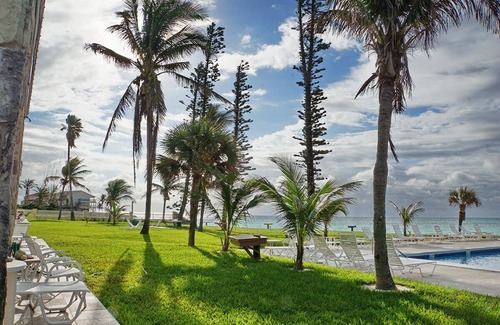 Bahamas Terrace Apartment | On a beautiful private beach!