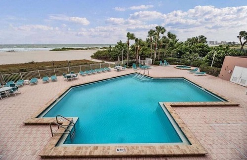 Sand Key Condo | ON BEACH End Unit @ Crescent Beach Club. Amenities Galore w/AMAZING 320° Views!