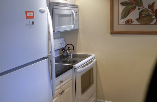 Captiva Condo | ON beach top two floors two kings one queen two sleeper sofa south seas resort