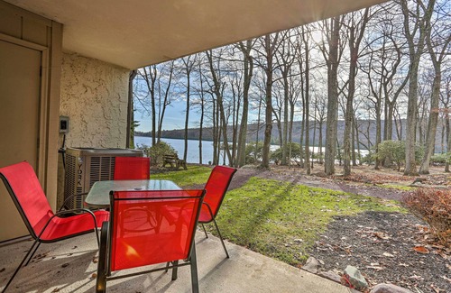 Lake Harmony Condo | On Big Boulder Lake: Condo w/Community Pools!
