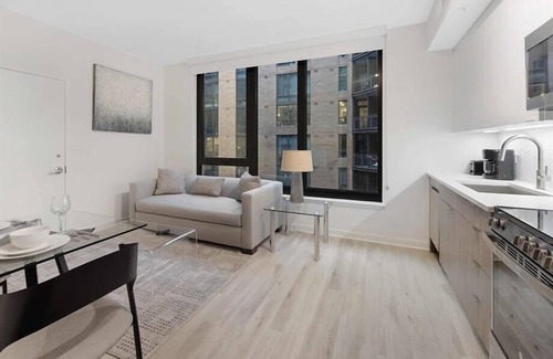 NoMa Hotel | on Capitol Hill | Gym + Business Center | Union Market