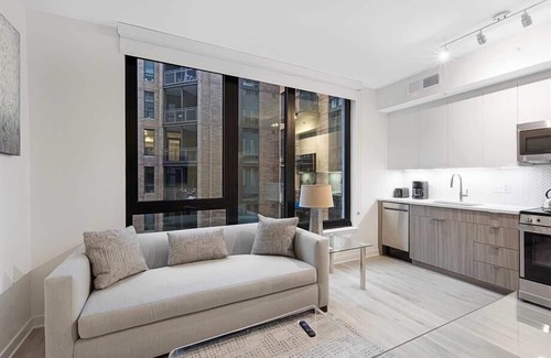 NoMa Hotel | on Capitol Hill | Gym + Business Center | Union Market
