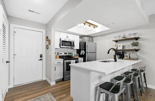 Kimberling City Condo | On Lake Time