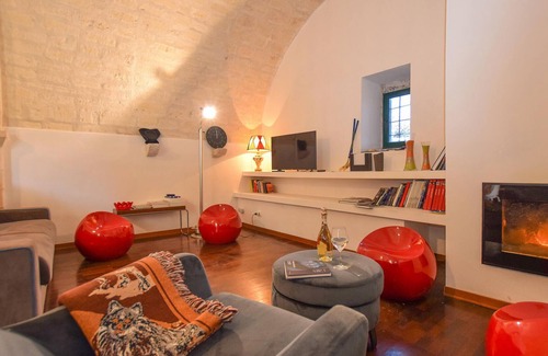 Ragusa House | On one of the plateaus of Ragusa, the highest and most panoramic, a few kilometers from Ragusa, awai