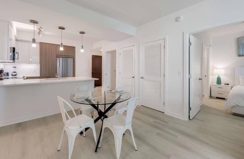 NoMa Hotel | On-site Co-working Spaces | Business & Fitness Center | Noma