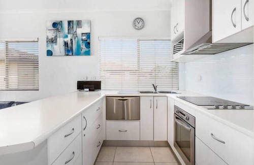 Hastings Point Apartment | ON THE BEACH AT HASTINGS POINT