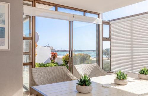 Vineta Apartment | On the Beach at Molensicht 12