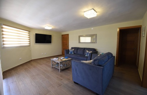Costambar Apartment | On the Beach! Home away from home