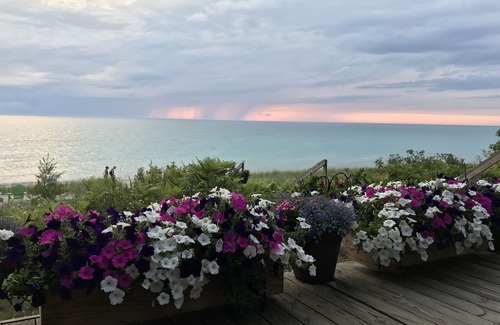Leland House | On the Beach right in the heart of Leland!