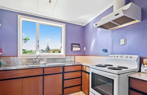Te Horo Beach House | On The Beach - Te Horo Holiday Home