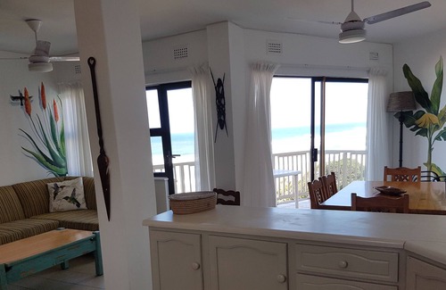 Umdloti Apartment | On the beach, your happy place!