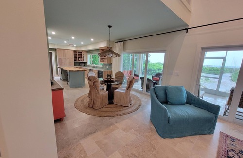 Chateaux Sur Mer House | On the gulf is a luxury beach front home with unforgettable sunset views.