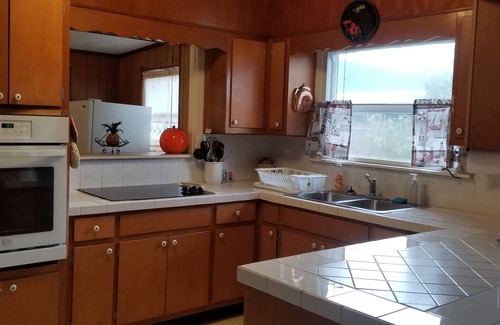 Jensen Beach Cottage | On the Indian River Intercoastal