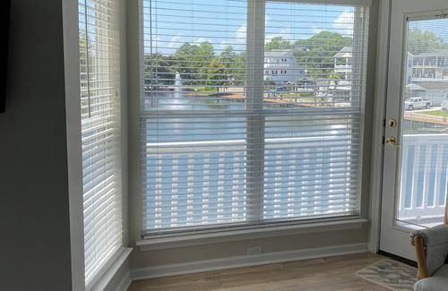 Myrtle Beach House | On The Lake, At The Beach - Ocean Lakes R10 - Weekday check-in&out