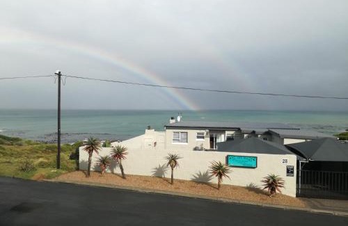 De Kelders Bed & Breakfast | On the Rocks Guesthouse