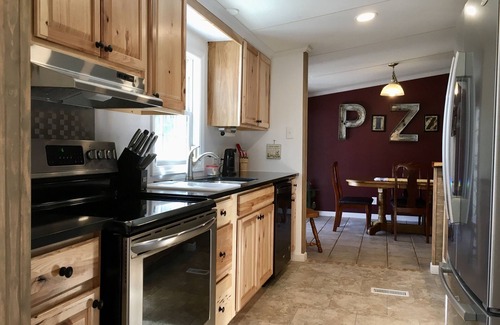 Lake Lure House | On the Rocks - private retreat in the mountains of Lake Lure