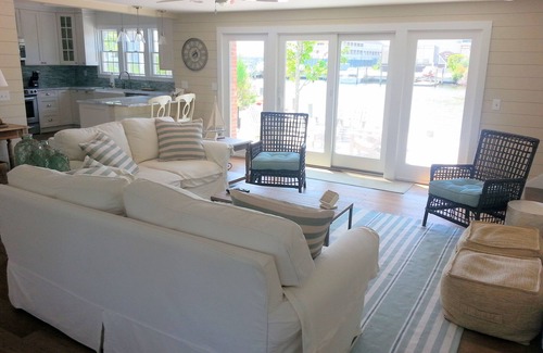 Avon House | On The Water In Bay Head, NJ
