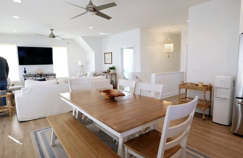 Hampstead House | On the Waterway 5 Bedroom House; Dock and Elevator