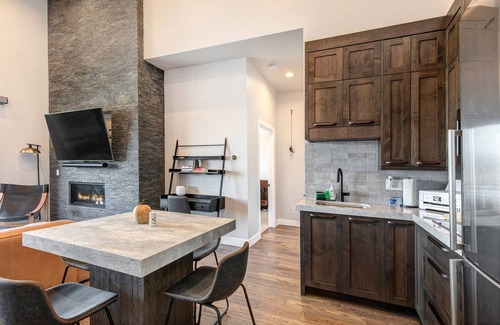 Hideout House | On Top of the Mountains - Unit A | Townhouse in Hideout with foosball table
