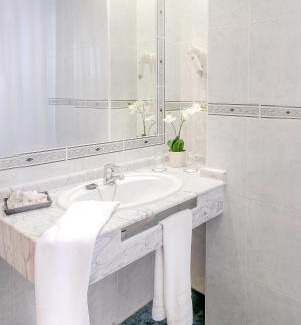 Fuengirola City Centre Hotel | Ona Las Rampas